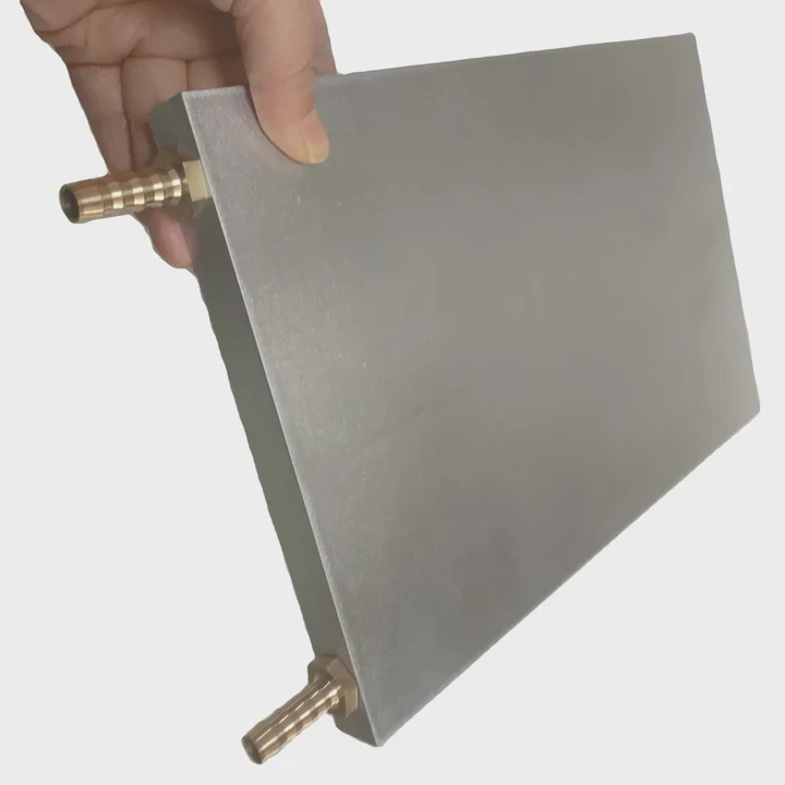Kundenspezifische Aluminiumflüssigkeitskühlplatte