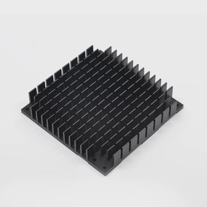 Kühlkörper aus Aluminium für Flüssigkühlung