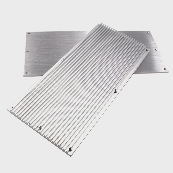 220 × 100 × 8 mm LED-Kühlkörper aus Aluminium