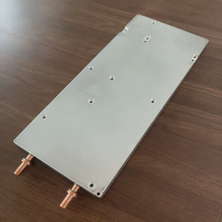 Placa de Refrigeración Líquida para Servidor AI