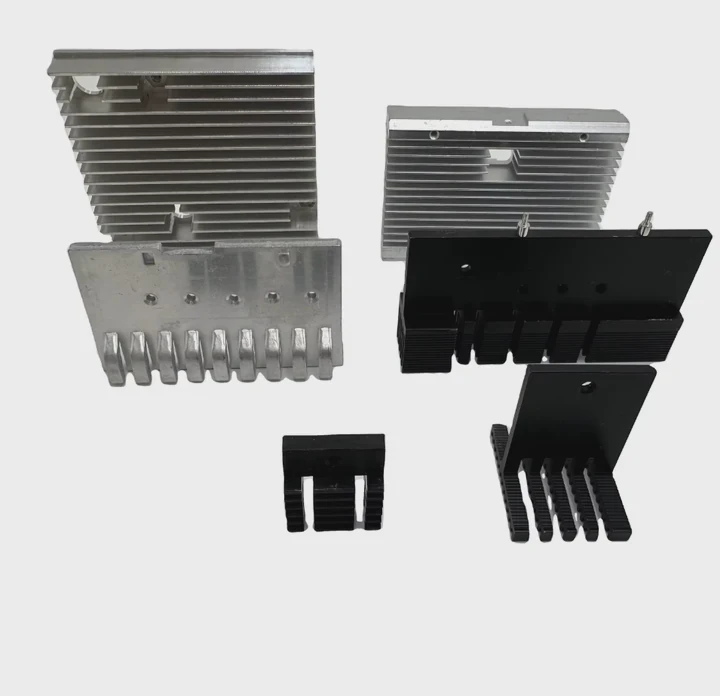 Calidad superior de extrusión de aluminio CNC disipador de calor para Led