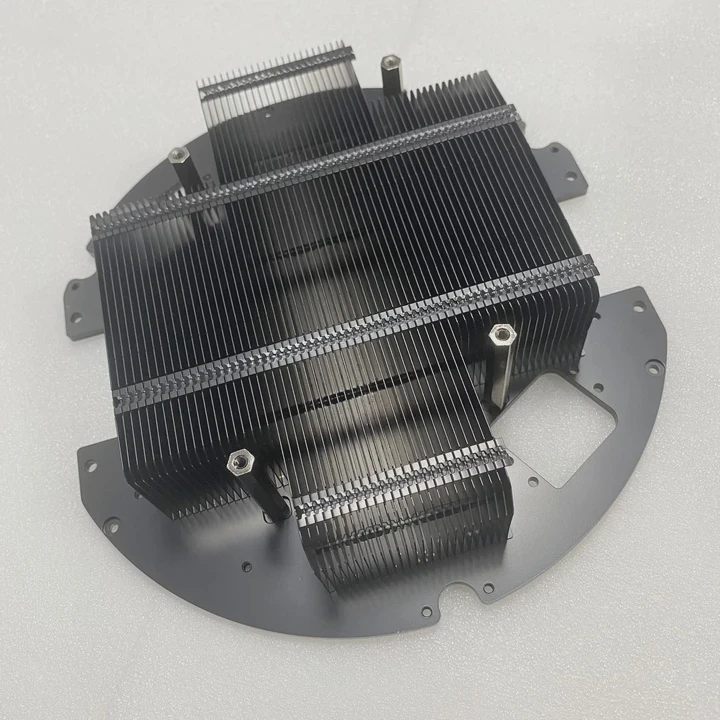 Disipador de calor de aluminio con nervaduras plegadas CNC