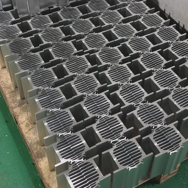 Radiateur en aluminium CNC de précision avec revêtement