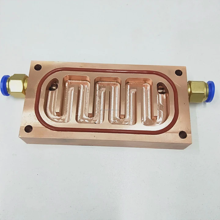 Bloc de refroidissement en eau en aluminium