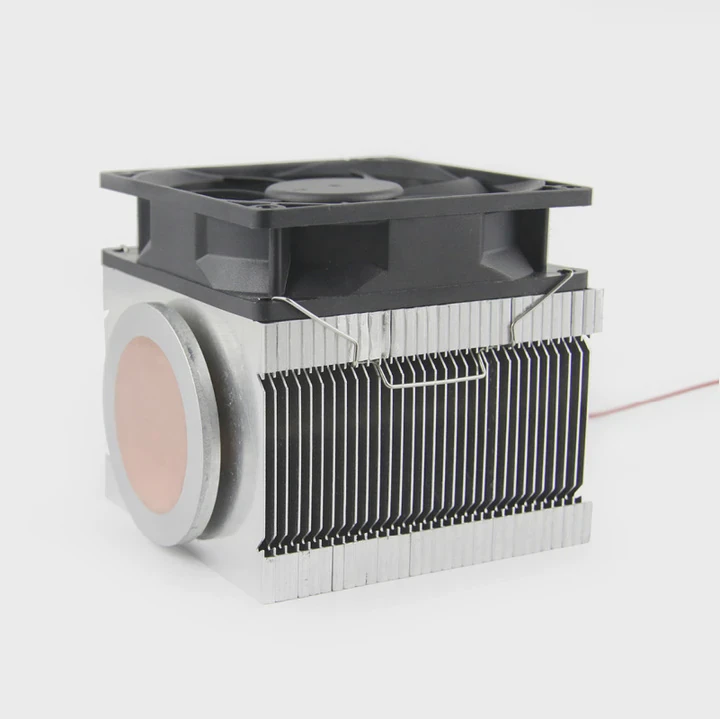 200-350W Refroidissement par air Aluminium + Cuivre dissipateur thermique Led
