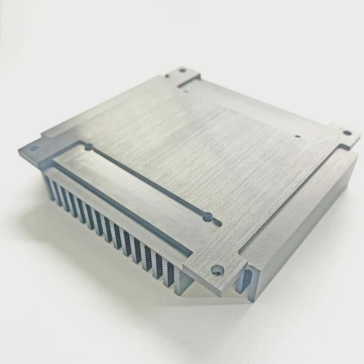 Radiateur de refroidissement en cuivre pour carte PCB en aluminium